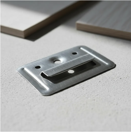 Clips chapas para panel WPC x 50 uni.